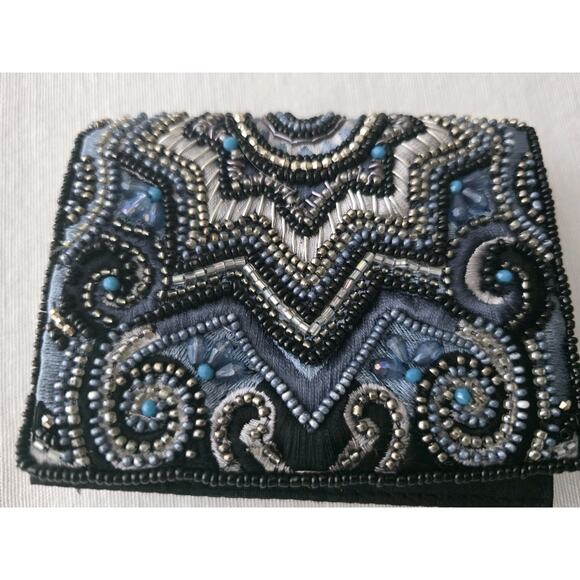 Mary Frances Elegant Beaded Petite Wallet Magnetic Closure Made India Blue - Picture 7 of 7